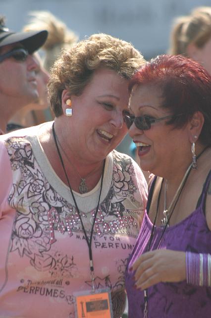 004 044.jpg - Mama O and friend